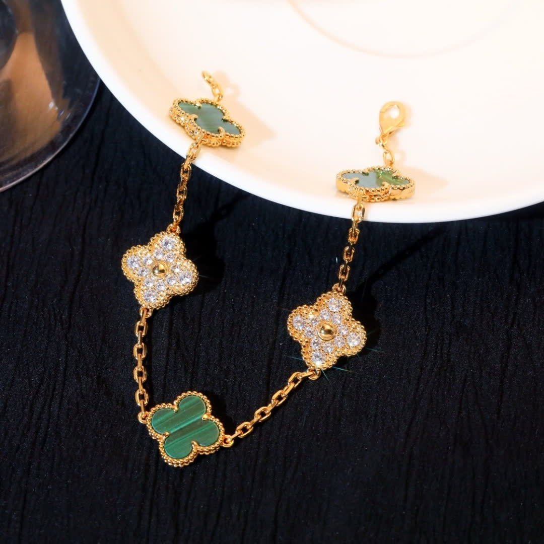 Van Cleef & Arpels Vintage Alhambra Gold Bracelet